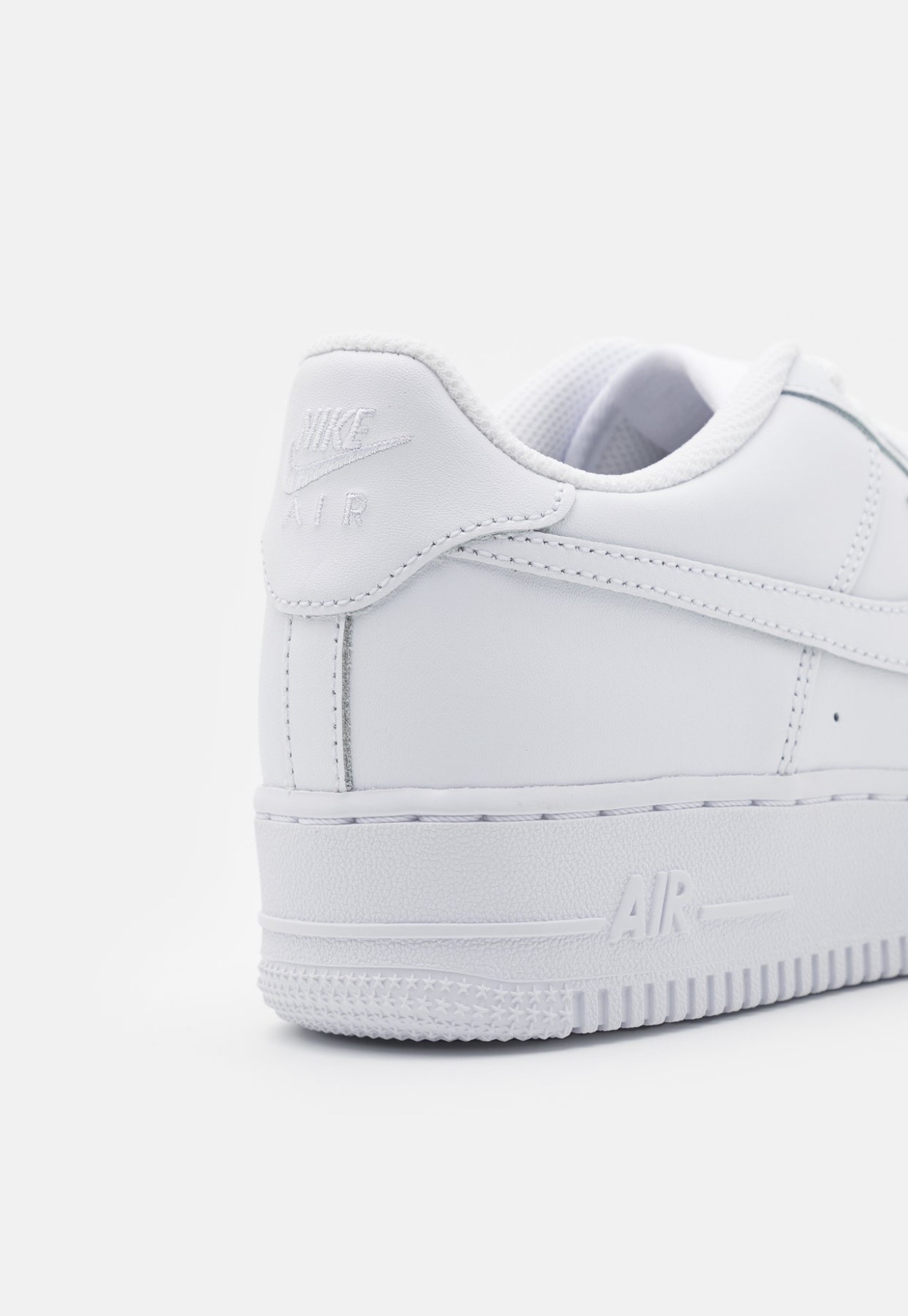 Air Force 🇩🇪 — Excellent Éta...